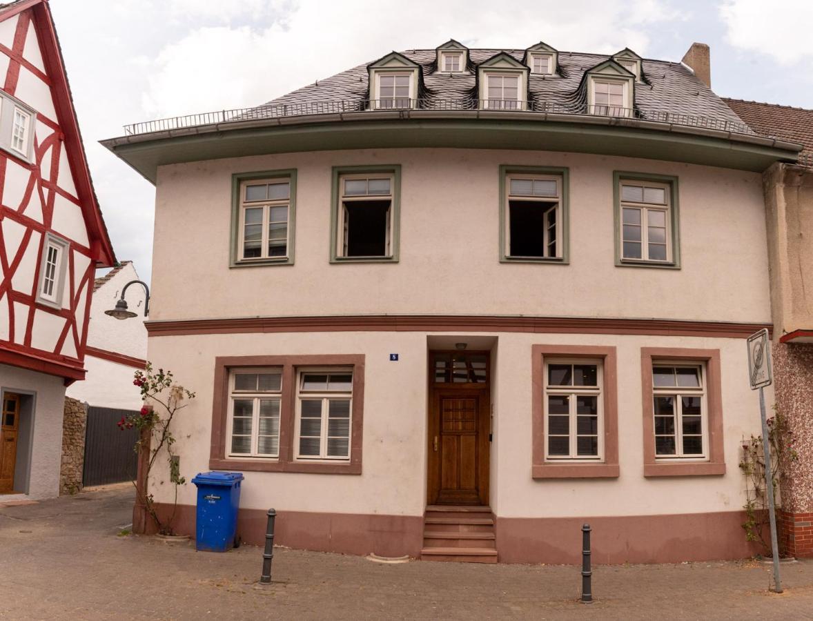 Designer Unterkunft In 15. Jahrhundert Altbau 75 M² Fuer Max. 4 Personen Apartment Eltville am Rhein Exterior photo