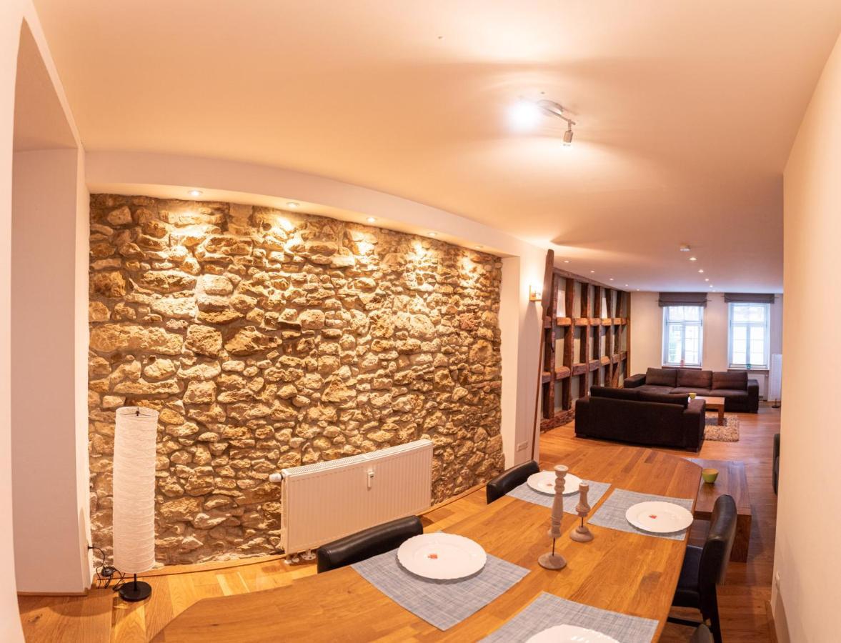 Designer Unterkunft In 15. Jahrhundert Altbau 75 M² Fuer Max. 4 Personen Apartment Eltville am Rhein Exterior photo